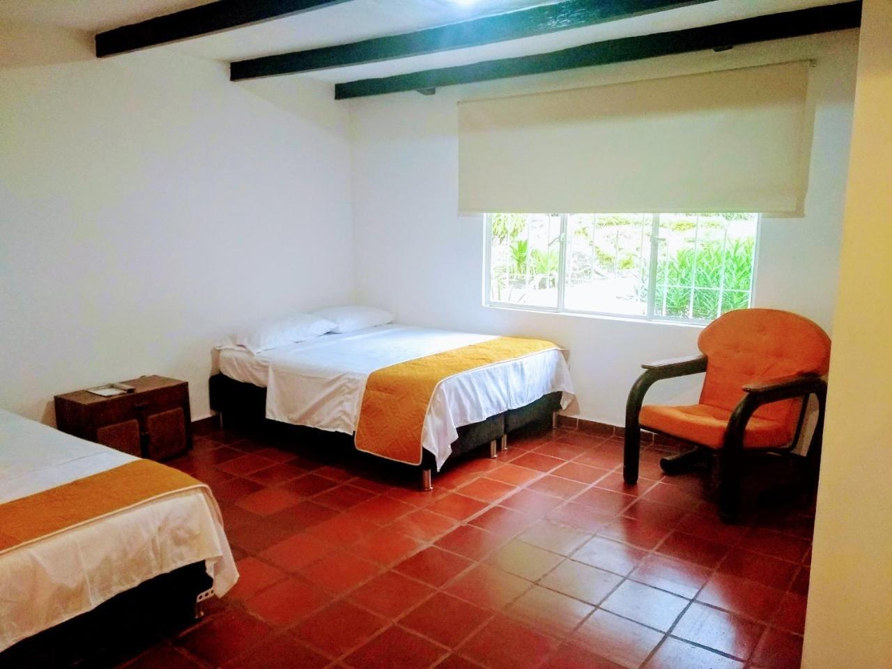 Hotel Playa By Marbar Hoteles Villeta Exterior foto
